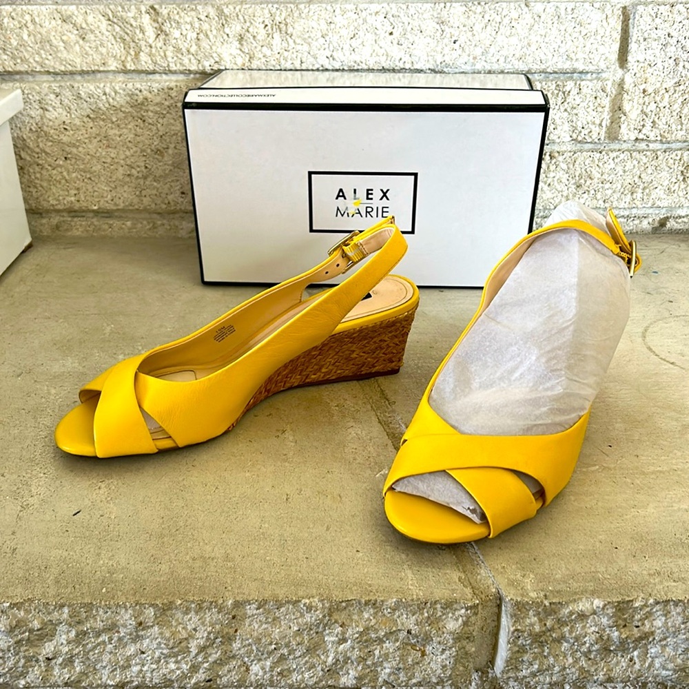 Women’s Alex Marie sandals